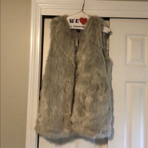 Forever21 Fur vest